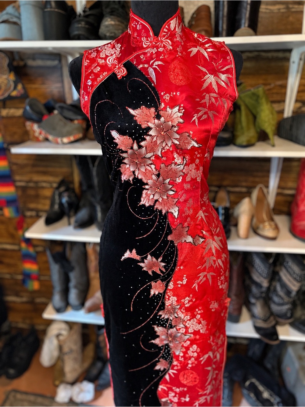 Red Black Floral Silk Qipao Cheongsam Velvet Panel Sleeveless Dress